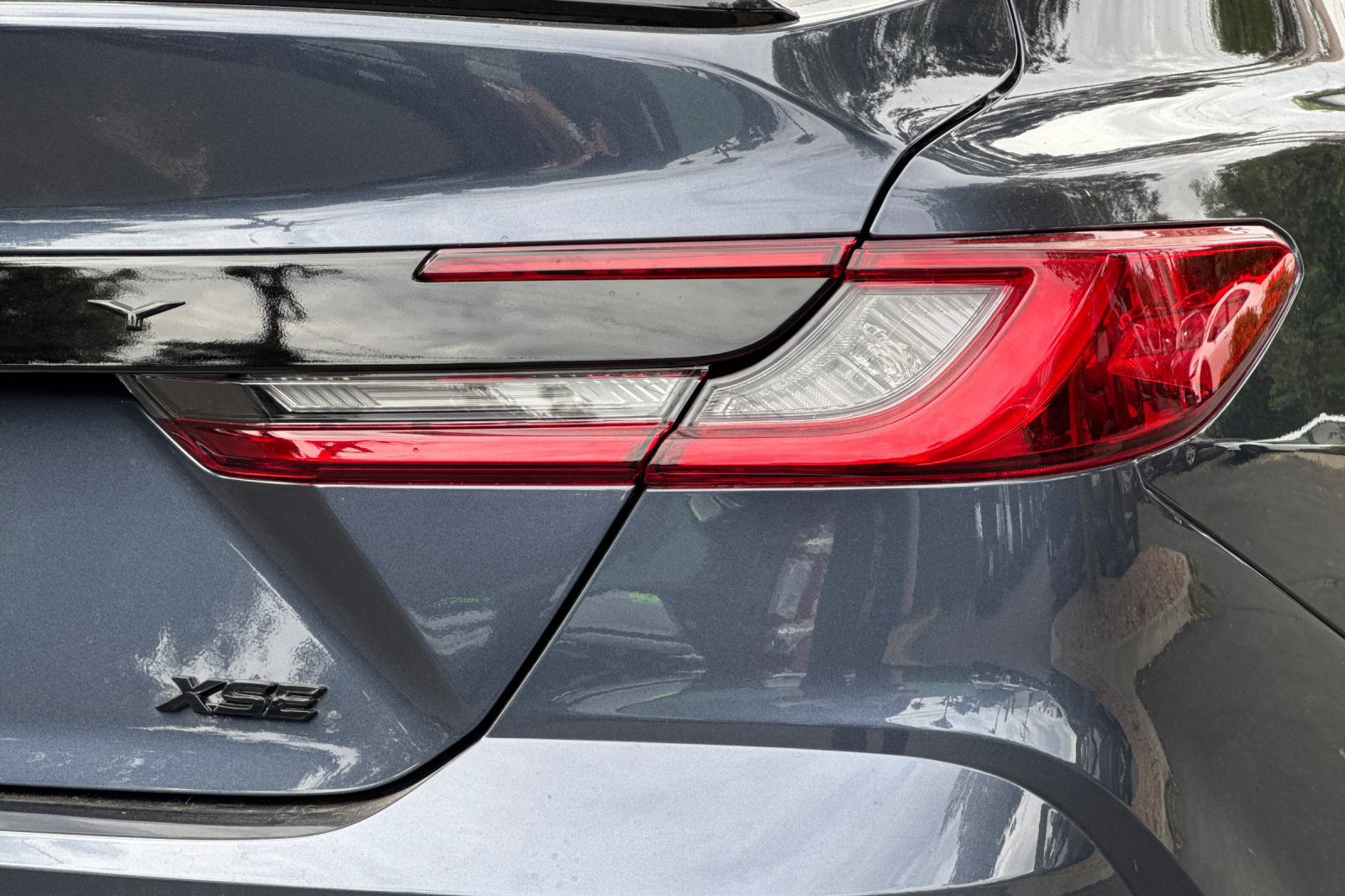 New 2026 Toyota Camry XSE w/ Premium Package AWD/4WD image 32