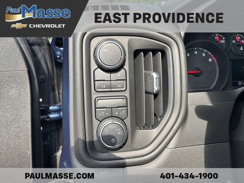 Used 2019 Chevrolet Silverado 1500 Custom Trail Boss w/ Custom Convenience Package AWD/4WD image 17