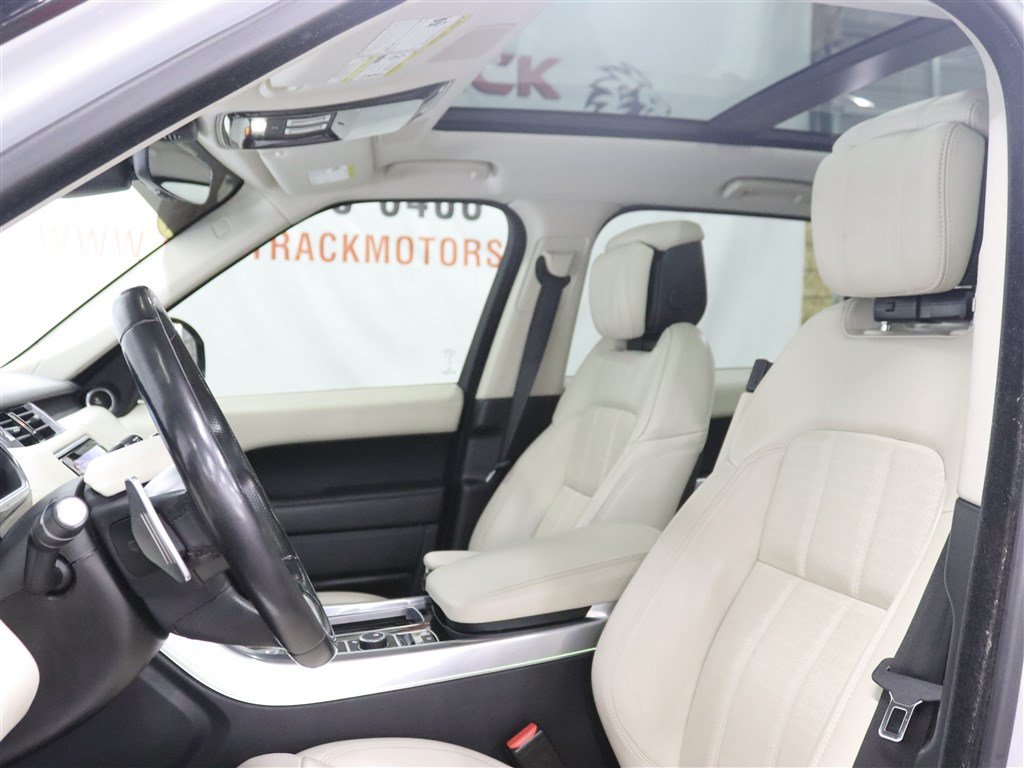 Used 2019 Land Rover Range Rover Sport HSE Dynamic AWD/4WD image 16