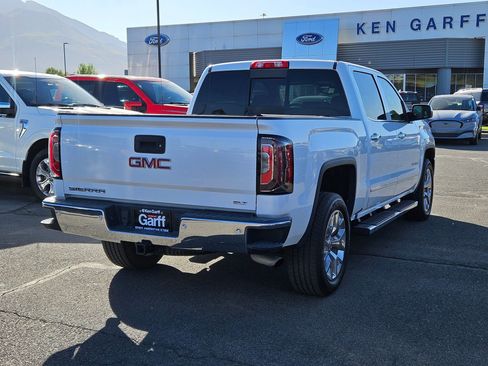 Used 2018 GMC Sierra 1500 SLT w/ SLT Premium Package AWD/4WD image 3
