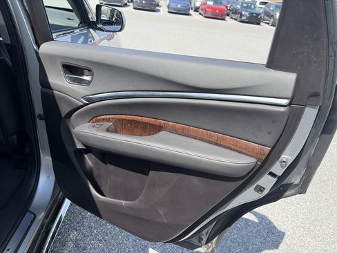 Used 2018 Acura MDX SH-AWD image 28