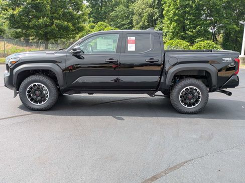 New 2026 Toyota Tacoma TRD Off-Road AWD/4WD image 7