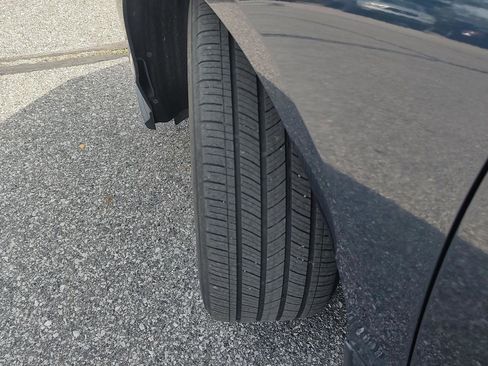 Certified 2024 Honda Accord EX image 27