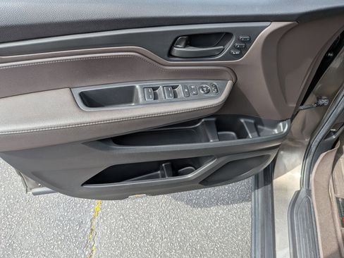 Used 2019 Honda Odyssey EX-L image 10