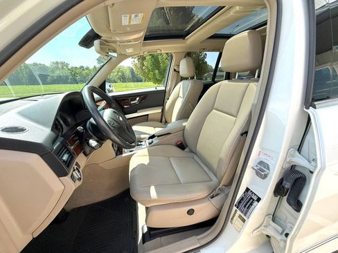Used 2011 Mercedes-Benz GLK 350 4MATIC image 12