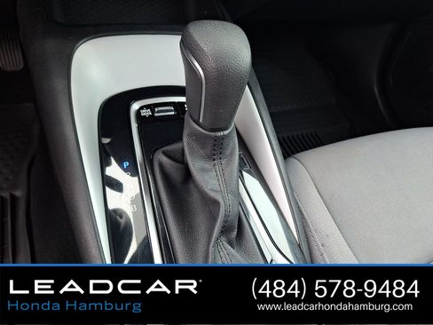Used 2024 Toyota Corolla SE w/ SE Convenience Package FWD image 15