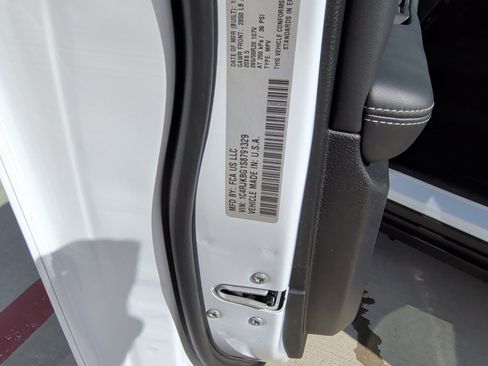 New 2025 Jeep Grand Cherokee L Limited image 58