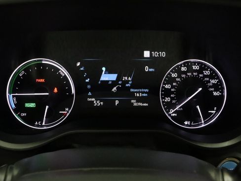 Used 2023 Toyota Sienna Limited image 43