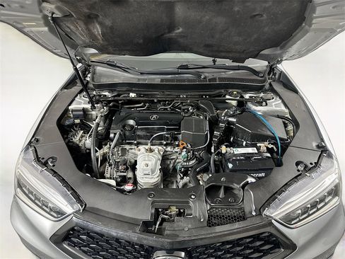 Used 2019 Acura TLX image 29