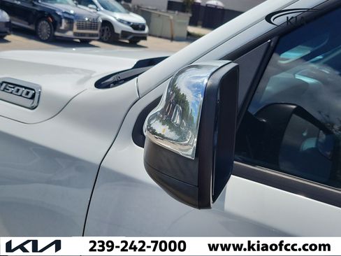 Used 2019 RAM 1500 Big Horn RWD image 9
