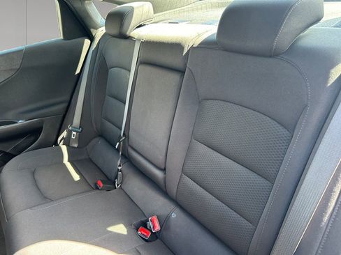 Used 2024 Chevrolet Malibu LT image 16