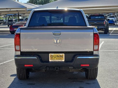 Used 2019 Honda Ridgeline RTL-E image 4