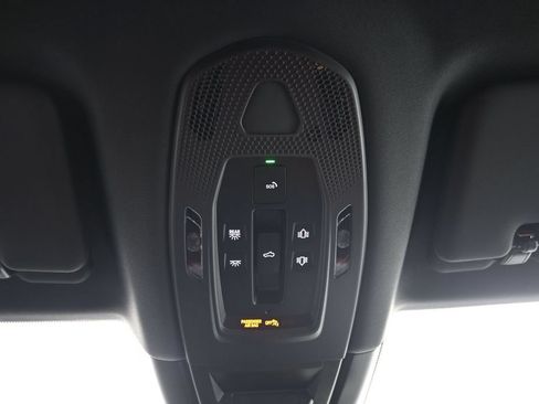 Used 2026 Porsche Cayenne S AWD/4WD image 25