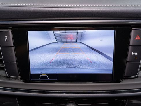 Used 2020 Buick Enclave Essence w/ Sound and Sites Package image 21