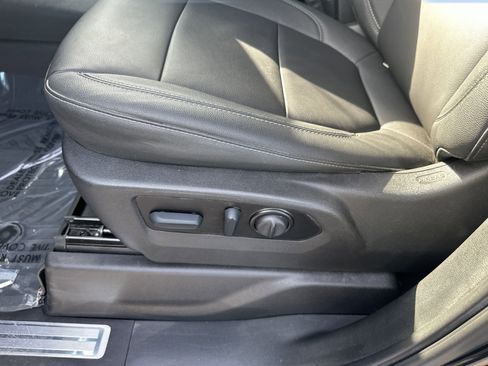 Certified 2022 Chevrolet Silverado 2500 LT w/ All Star Edition image 13