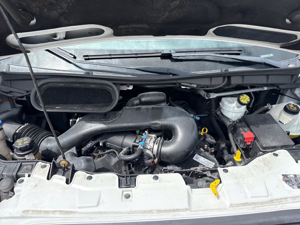 Used 2018 Ford Transit 250 148 High Roof RWD image 27