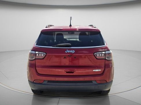 Used 2019 Jeep Compass Latitude w/ Safety & Security Group FWD image 6