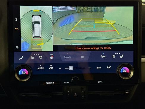 Used 2024 Lexus GX 550 image 14