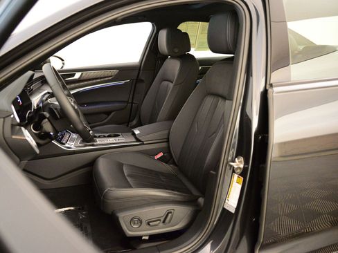 Used 2023 Audi A6 2.0T Premium w/ Convenience Package image 4