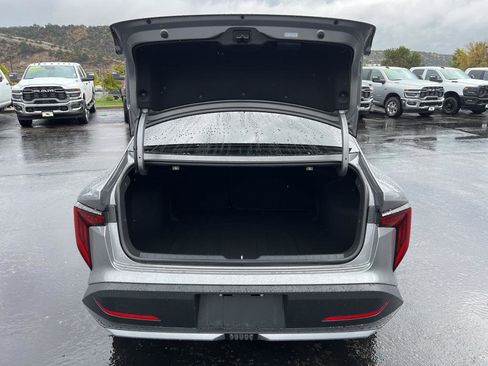 Used 2025 Kia K4 EX image 10