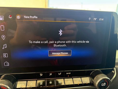 Used 2024 Chevrolet Colorado LT w/ LT Convenience Package image 31