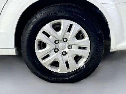 Used 2019 Dodge Grand Caravan SE image 35