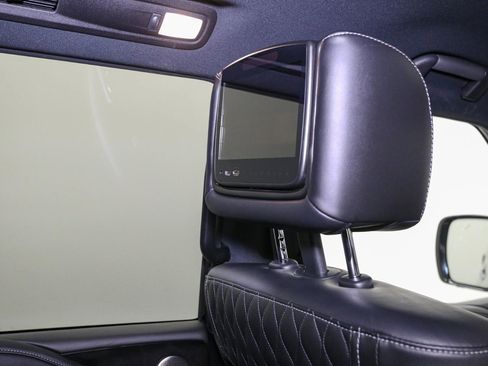 Used 2023 INFINITI QX80 Sensory w/ Cargo Package image 27