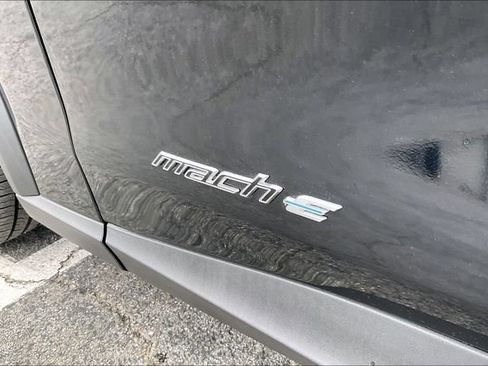 Used 2021 Ford Mustang Mach-E Select RWD image 7