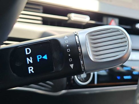 Certified 2024 Hyundai Ioniq 5 SEL RWD image 32