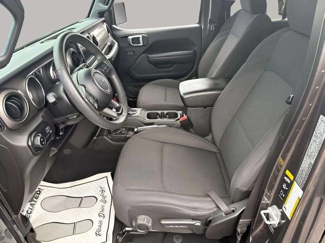 Used 2023 Jeep Gladiator Sport AWD/4WD image 22