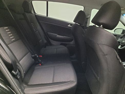 Used 2021 Kia Sportage LX w/ LX Fwd Popular Package image 19