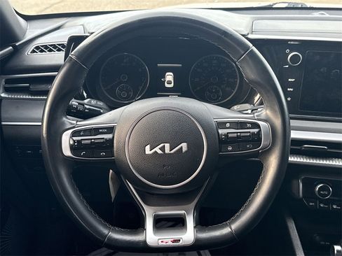 Used 2022 Kia K5 GT-Line image 11