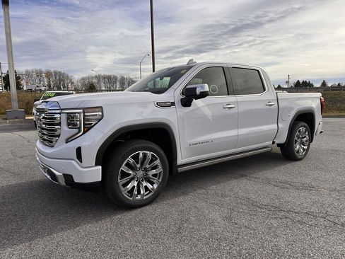 New 2026 GMC Sierra 1500 Denali image 2