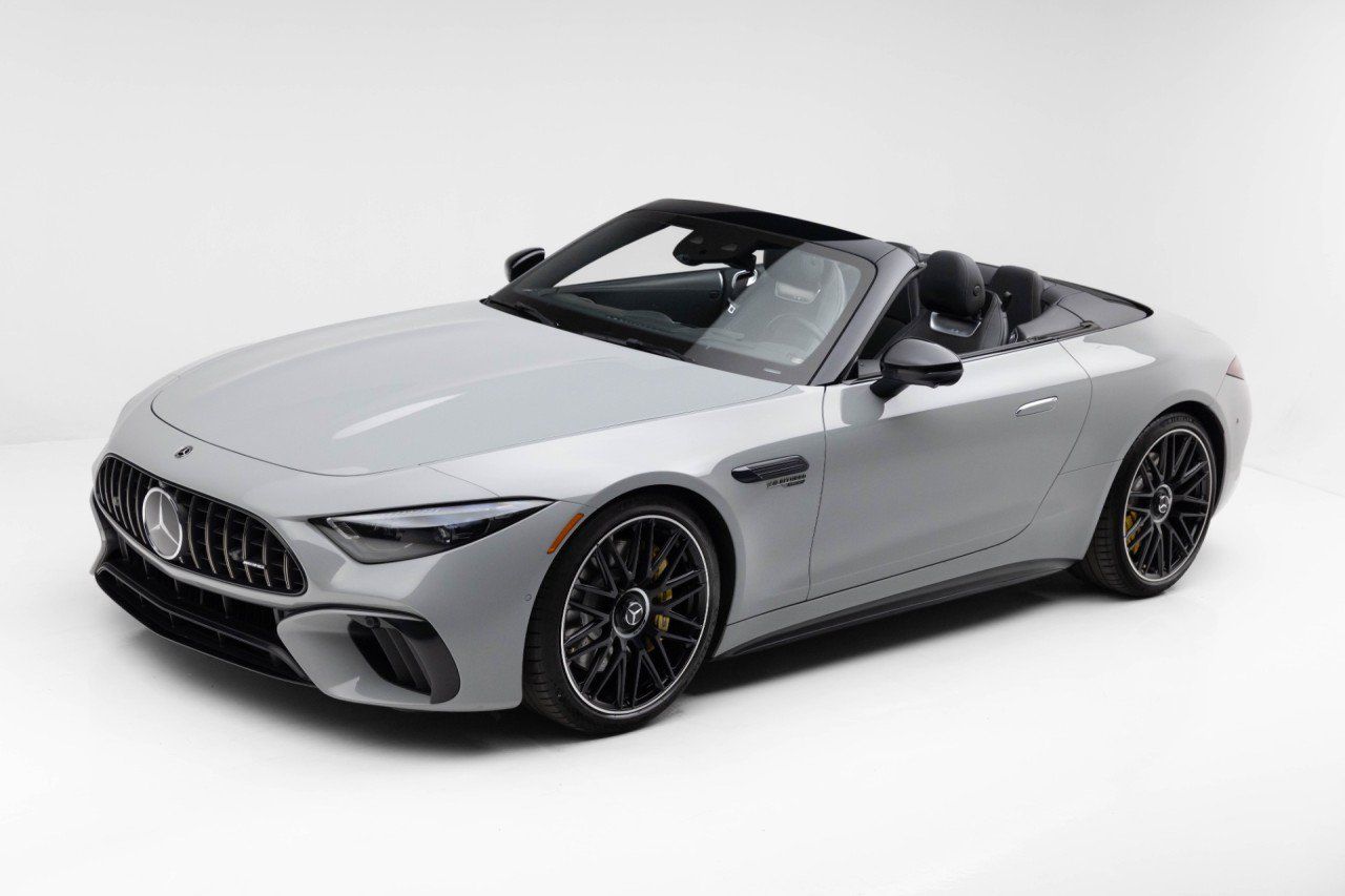 Used 2022 Mercedes-Benz SL 63 AMG 4MATIC image 1