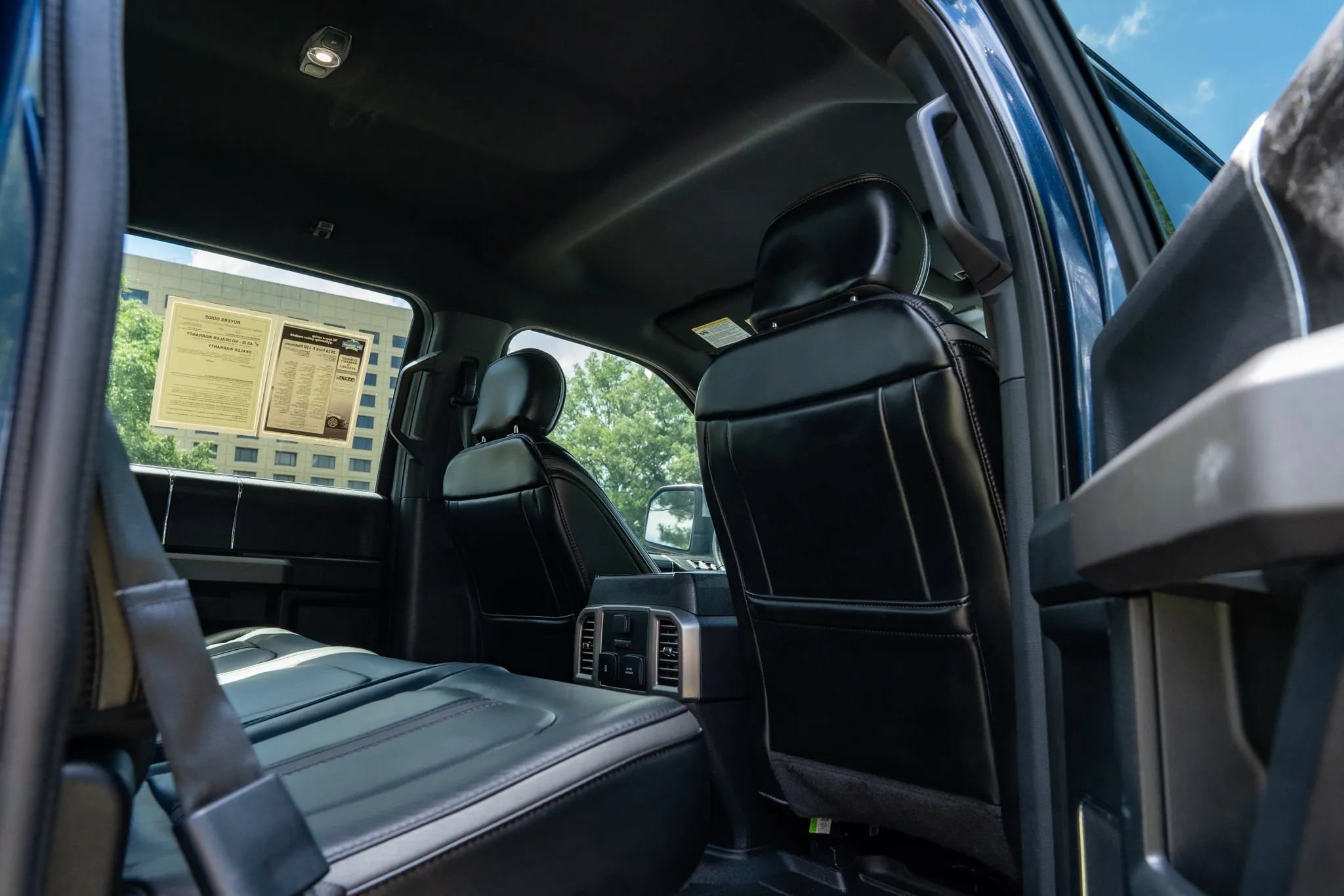 Used 2020 Ford F150 Platinum w/ Equipment Group 701A Luxury AWD/4WD image 14