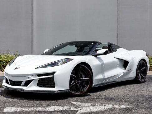 Used 2024 Chevrolet Corvette Z06 w/ Stealth Interior Trim Package RWD image 48