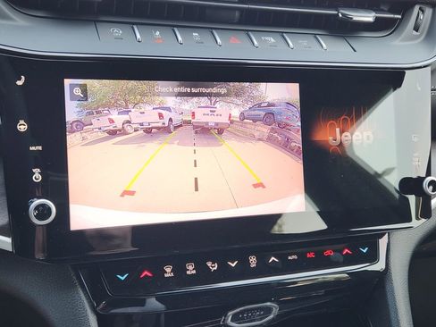 New 2026 Jeep Grand Cherokee L Limited RWD image 13
