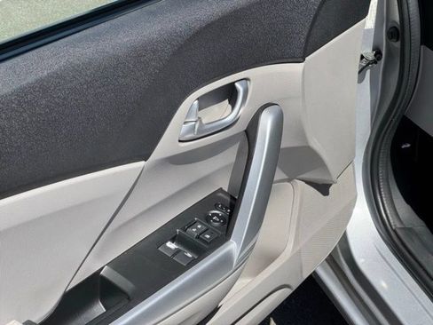 Used 2012 Honda Civic EX image 11