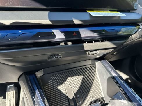 New 2026 BMW X3 xDrive30 w/ Premium Package image 19