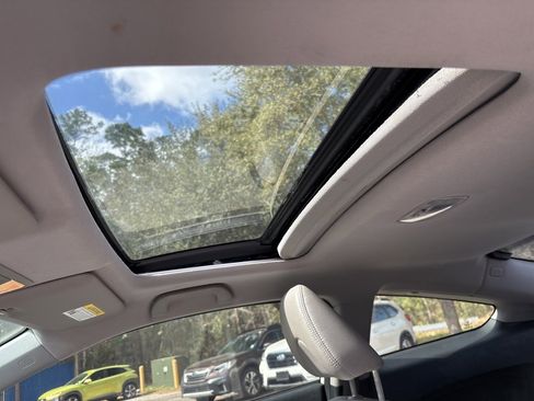 Used 2015 Honda Civic EX-L image 4