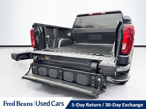 Used 2024 GMC Sierra 1500 SLT image 34