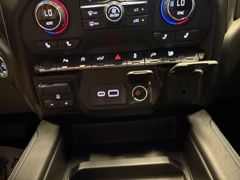 Used 2020 Chevrolet Silverado 1500 RST w/ All-Star Edition AWD/4WD image 34