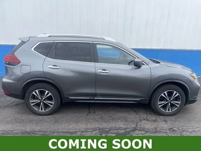 Used 2018 Nissan Rogue SL w/ Premium Package
