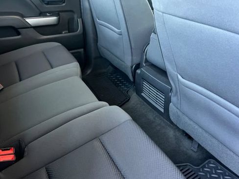 Used 2017 Chevrolet Silverado 1500 LT w/ LT Eassist Package RWD image 18