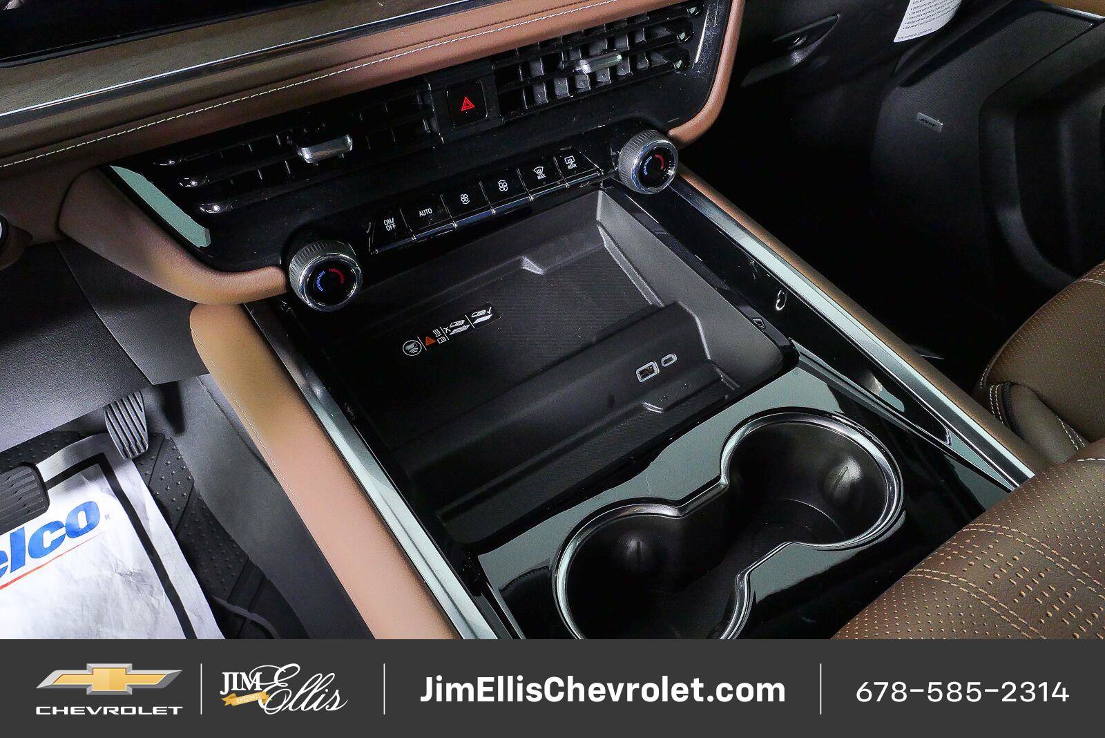 New 2026 Chevrolet Tahoe High Country w/ Sun And Tow Package AWD/4WD image 15