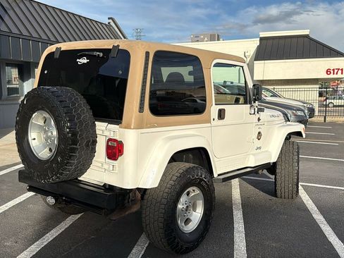 Used 2001 Jeep Wrangler Sahara image 3