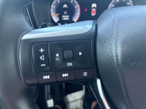 Used 2025 INFINITI QX60 Luxe image 32