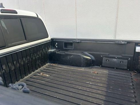 Used 2012 Toyota Tacoma 4x4 Double Cab w/ SR5 Pkg image 56