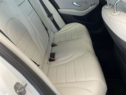 Used 2017 Mercedes-Benz C 300 4MATIC Sedan image 14