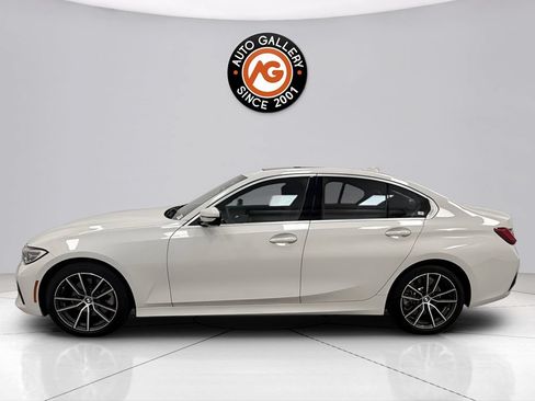 Used 2021 BMW 330i Sedan w/ Convenience Package RWD image 6